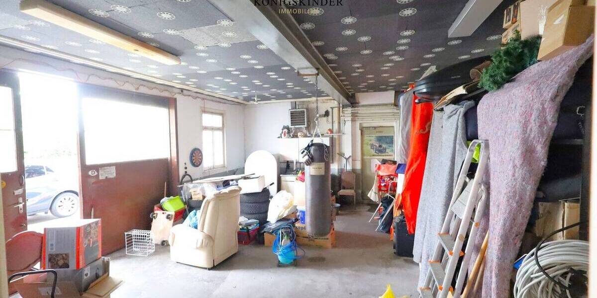 Mehrfamilienhaus, Wohnhaus Stuttgart-Möhringen Möhringen - 8 Zimmer, 213 m&sup2;, 1.235.000&euro; | Angebot:25680013