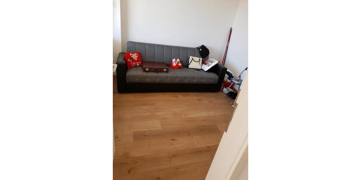 Etagenwohnung Leonberg - 3 Zimmer, 68 m&sup2;, 225.000&euro; | Angebot:27580853
