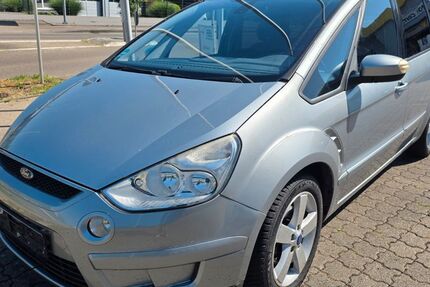 Ford S-Max 163.000 km 4.800 &euro; Steinheim 71711