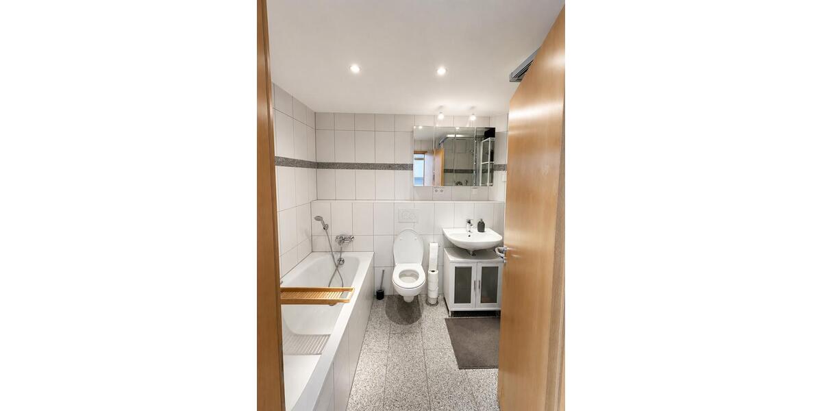 Maisonettenwohnung Leonberg - 2 Zimmer, 71 m&sup2;, 1.100&euro; | Angebot:27578219