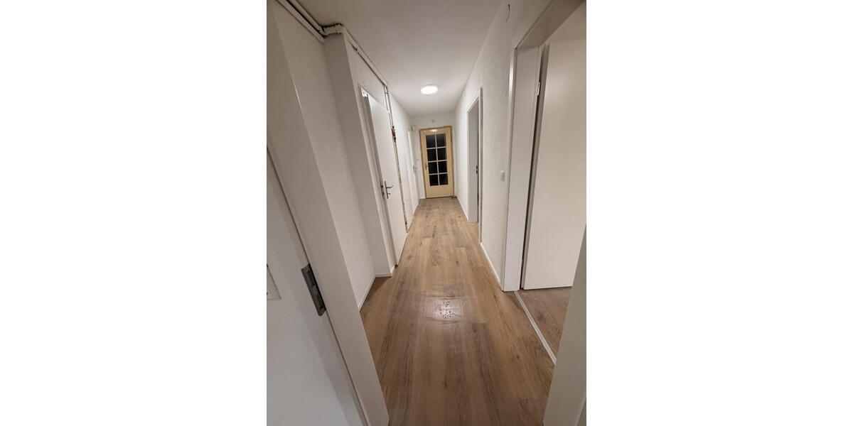 Etagenwohnung Stuttgart Bad Cannstatt - 1 Zimmer, 57 m&sup2;, 550&euro; | Angebot:25959892