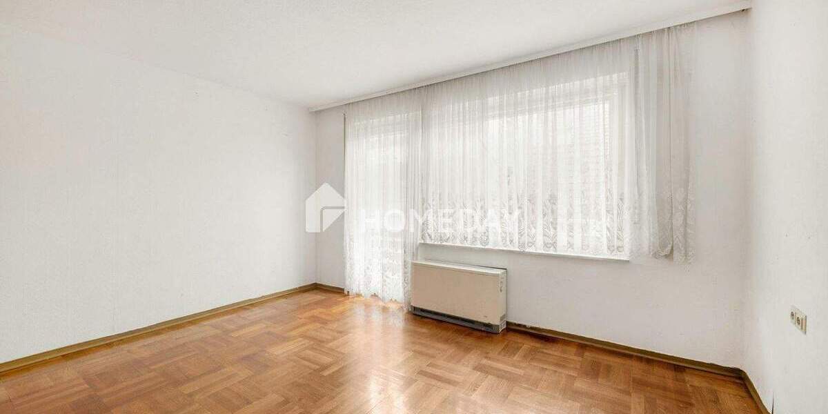 Mehrfamilienhaus, Wohnhaus Eberdingen Hochdorf - 7 Zimmer, 138 m&sup2;, 435.000&euro; | Angebot:25737584