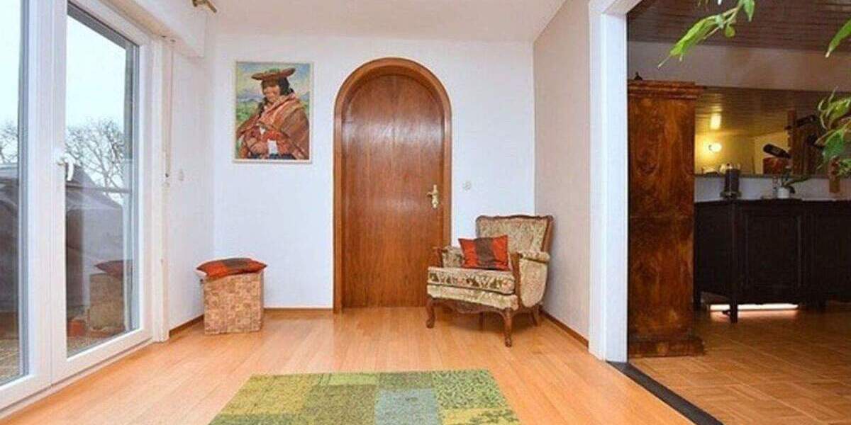 Mehrfamilienhaus, Wohnhaus Gerlingen - 8 Zimmer, 310 m&sup2;, 1.600.000&euro; | Angebot:25796480