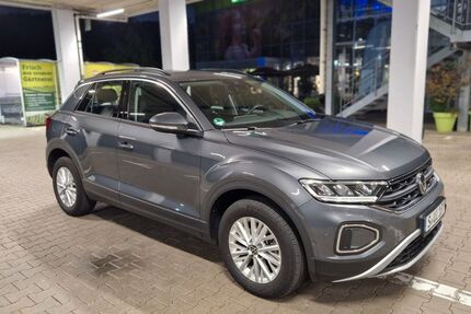 VW T-Roc 62.000 km 20.500 &euro; Stuttgart 70439