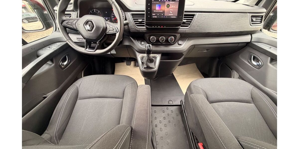 Renault Trafic 83.555 km 29.999 &euro; Waiblingen 71334