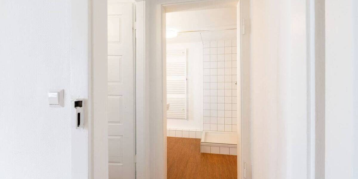 Doppelhaushälfte Stuttgart Degerloch - 4 Zimmer, 105 m&sup2;, 350.000&euro; | Angebot:26616854