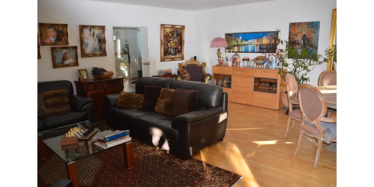 Erdgeschoßwohnung Leonberg - 4.5 Zimmer, 150 m&sup2;, 590.000&euro; | Angebot:26587813