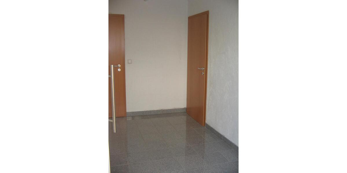 Terrassenwohnung Tamm - 2 Zimmer, 65 m&sup2;, 700&euro; | Angebot:27581871