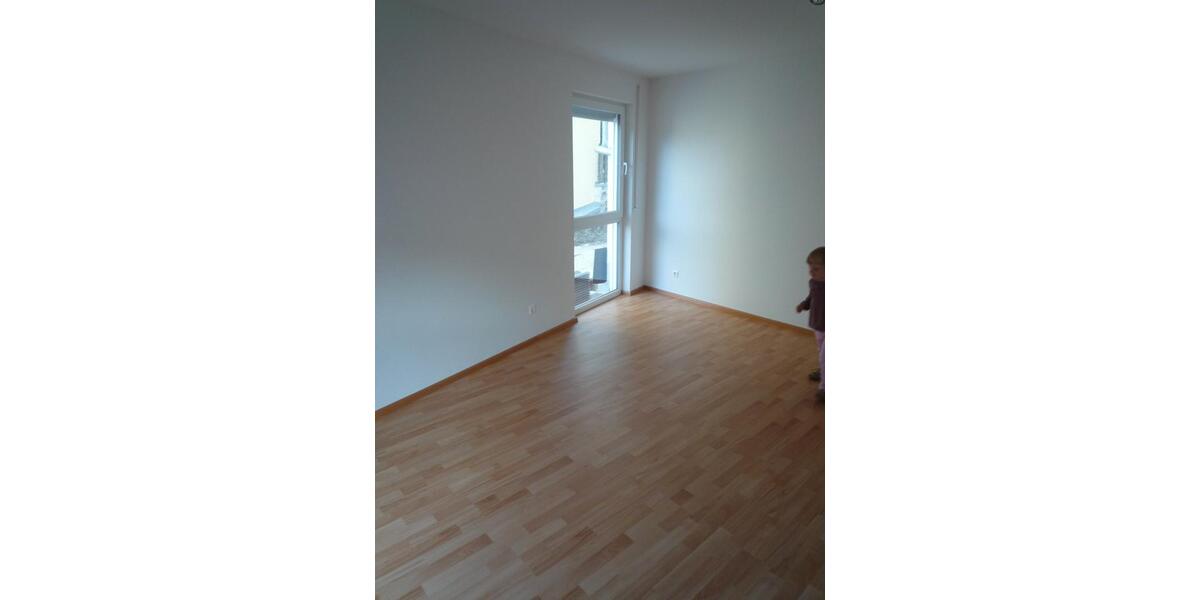 Erdgeschoßwohnung Böblingen - 5 Zimmer, 98 m&sup2;, 430.000&euro; | Angebot:26840340