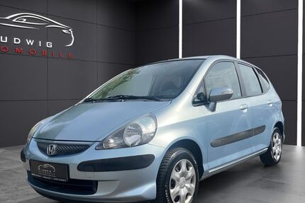 Honda Jazz 73.000 km 6.950 &euro; Marbach am Neckar 71672