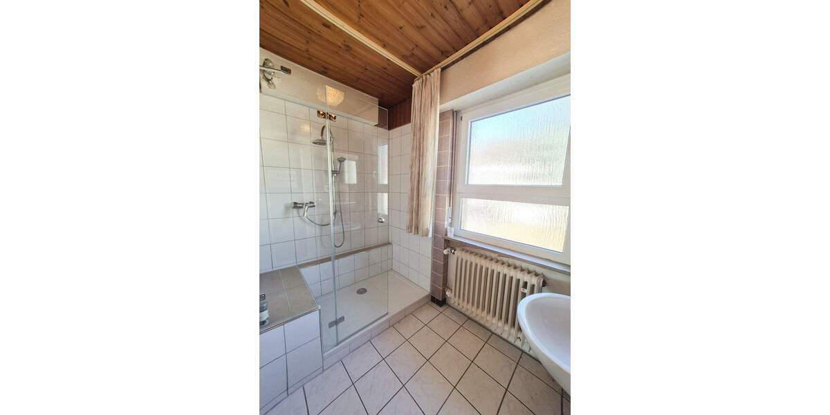 Doppelhaushälfte Ludwigsburg Eglosheim - 8 Zimmer, 168 m&sup2;, 499.500&euro; | Angebot:25749261