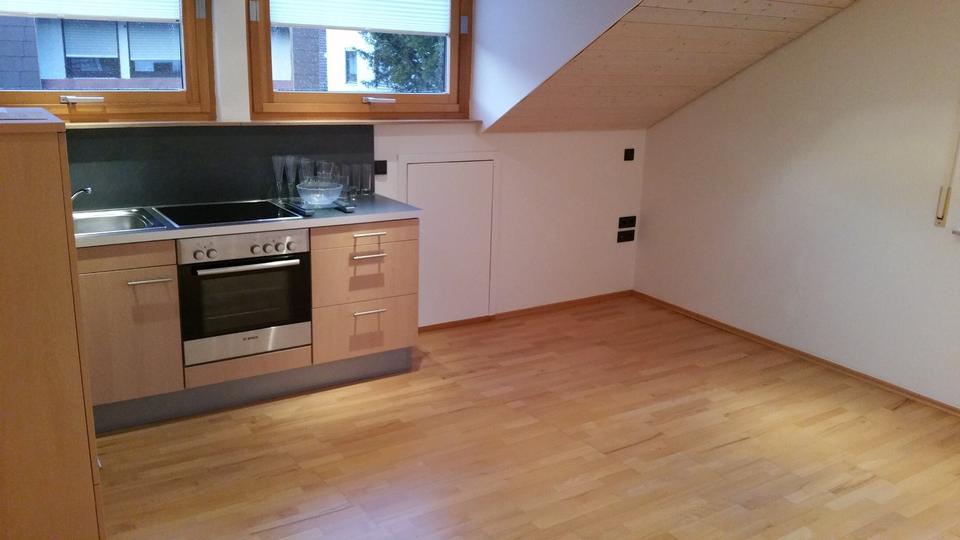 Dachgeschoßwohnung Sindelfingen Darmsheim - 1.5 Zimmer, 43 m&sup2;, 990&euro; | Angebot:25311179