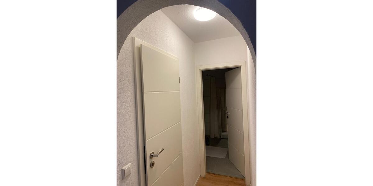 Etagenwohnung Kornwestheim - 2 Zimmer, 79 m&sup2;, 1.290&euro; | Angebot:25451984
