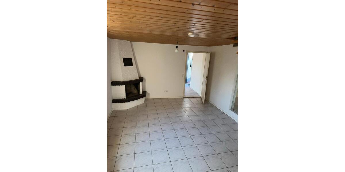 Maisonettenwohnung Schorndorf - 3 Zimmer, 68 m&sup2;, 850&euro; | Angebot:25842336