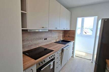 Wohnung Stuttgart Luginsland - 2 Zimmer, 54 m&sup2;, 725&euro; | Angebot:25876812