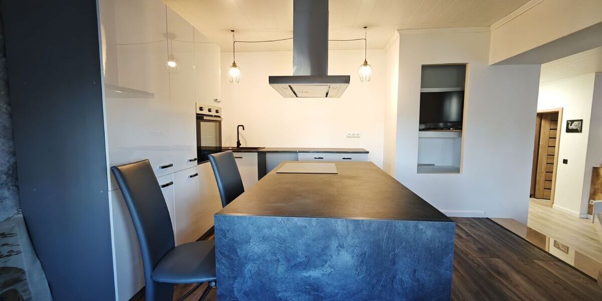 Starke Kapitalanlage - 5-Familienhaus mit Ausbaupotential - Mehrfamilienhaus, Wohnhaus Tiefenbronn | Angebot:24568753