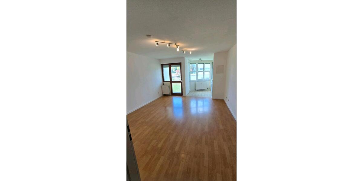 Etagenwohnung Kornwestheim - 1 Zimmer, 35 m&sup2;, 750&euro; | Angebot:27568086