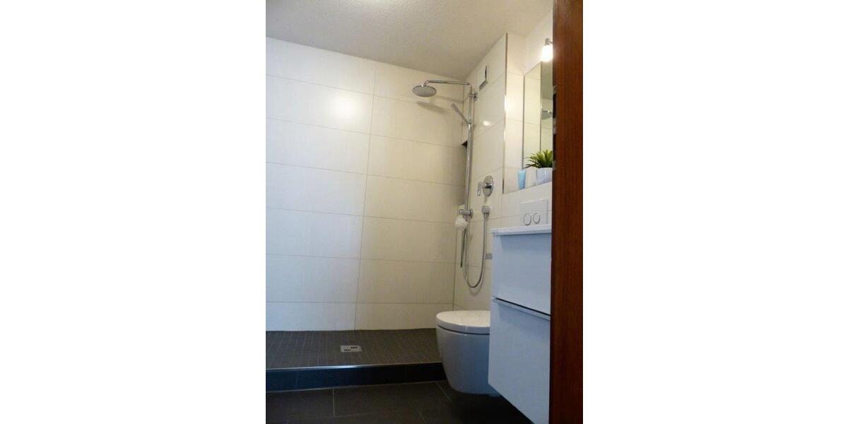 Erdgeschoßwohnung Stuttgart Bad Cannstatt - 2 Zimmer, 57 m&sup2;, 990&euro; | Angebot:25402511