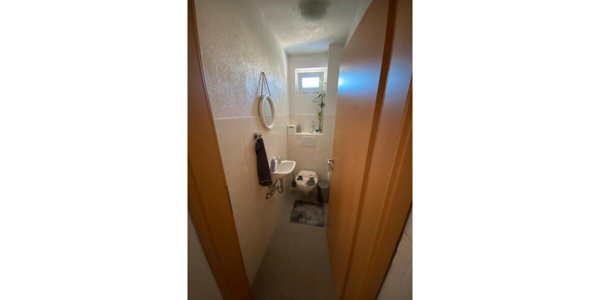 Erdgeschoßwohnung Backnang - 3.5 Zimmer, 75 m&sup2;, 1.000&euro; | Angebot:27570790
