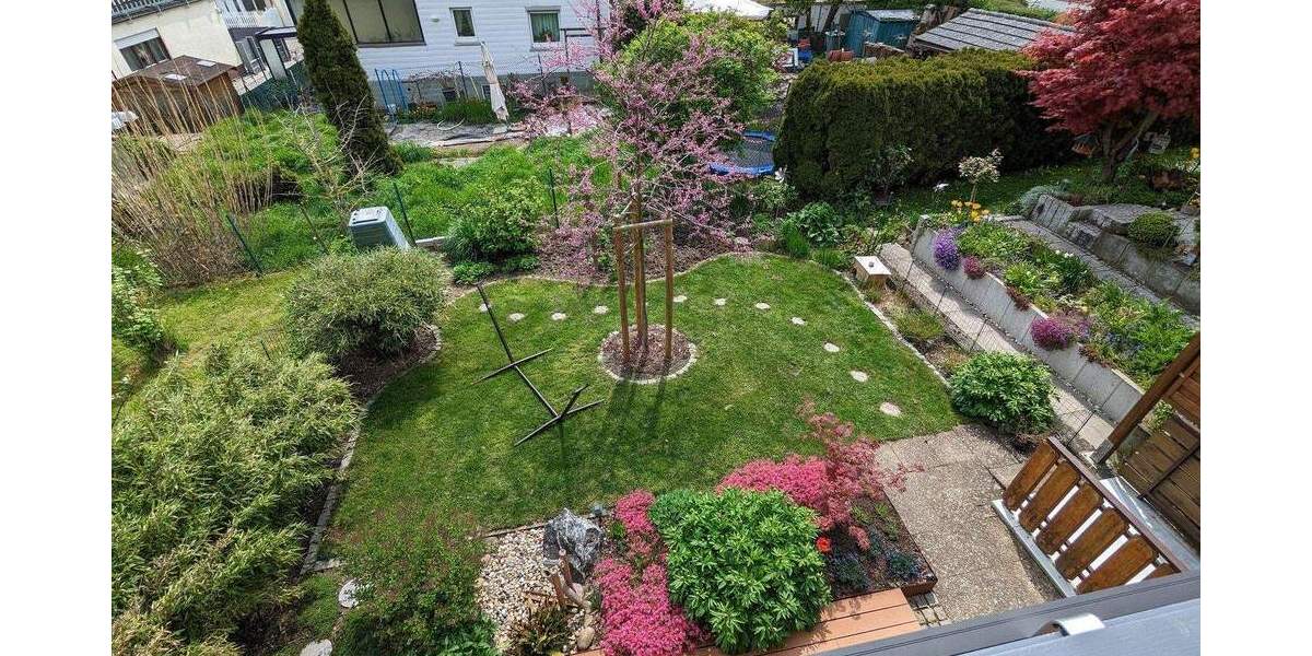 Doppelhaushälfte Leonberg Eltingen - 6 Zimmer, 188 m&sup2;, 849.000&euro; | Angebot:25760409