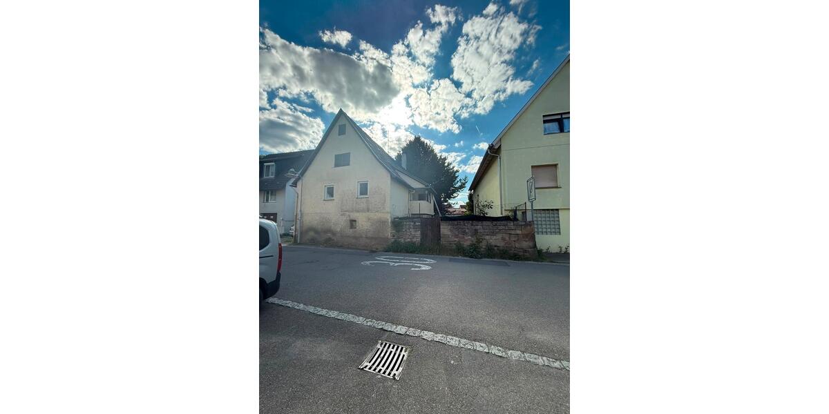 Einfamilienhaus Lauffen am Neckar - 4.5 Zimmer, 338 m&sup2;, 175.000&euro; | Angebot:27168931