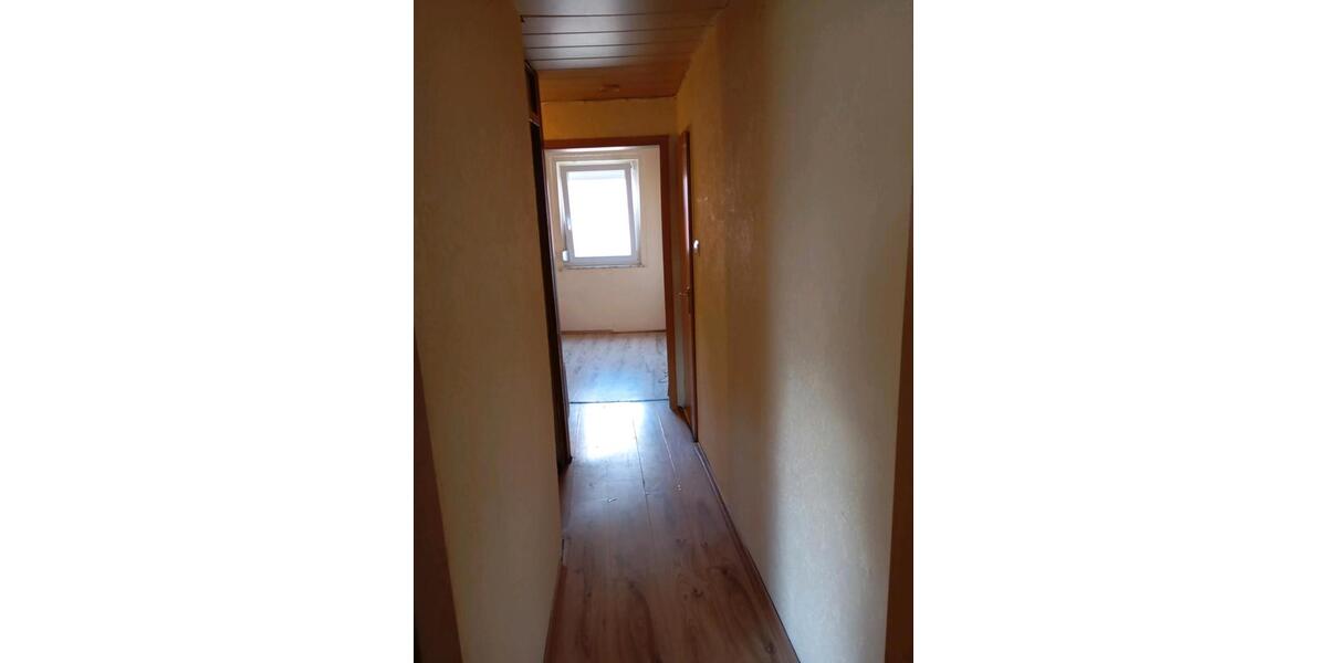 Einfamilienhaus Pfaffenhofen - 3 Zimmer, 95.000&euro; | Angebot:21108117