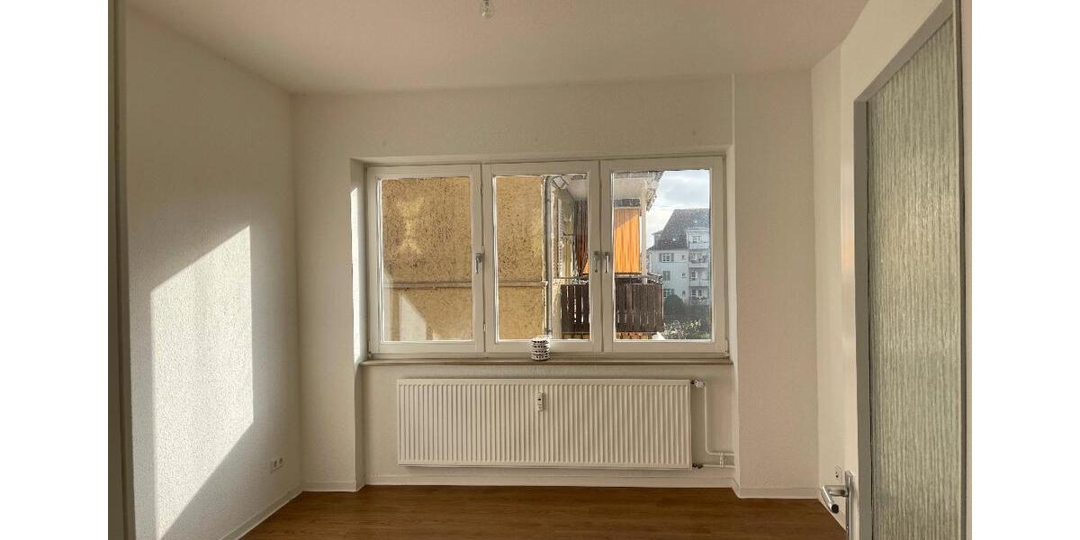 Etagenwohnung Esslingen am Neckar Oberesslingen - 3 Zimmer, 66 m&sup2;, 718&euro; | Angebot:26383053