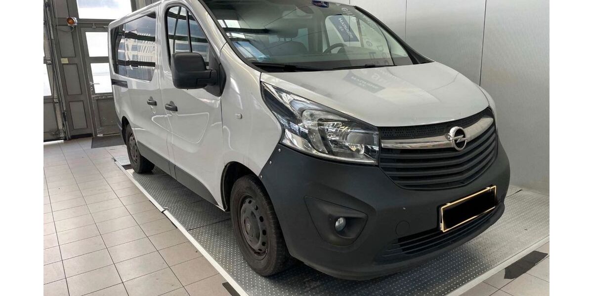 Opel Vivaro 235.500 km 7.999 &euro; Ludwigsburg 71638