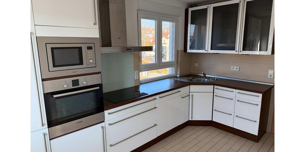 Etagenwohnung Stuttgart Zuffenhausen - 3 Zimmer, 81 m&sup2;, 1.200&euro; | Angebot:25948451