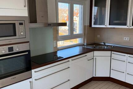 Wohnung Stuttgart Zuffenhausen - 3 Zimmer, 81 m&sup2;, 1.200&euro; | Angebot:25948451