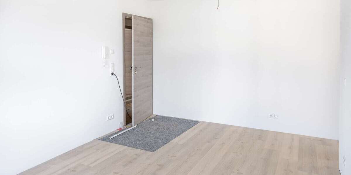 Hochwertig sanierte 3-Zimmer-Wohnung mit Balkon - 3- Esslingen am Neckar Oberesslingen | Angebot:27517978