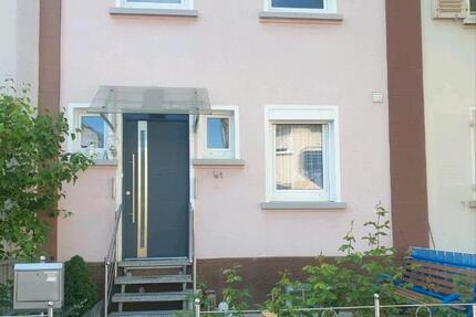 Haus Lauffen am Neckar - 3 Zimmer, 71 m&sup2;, 259.000&euro; | Angebot:27070356