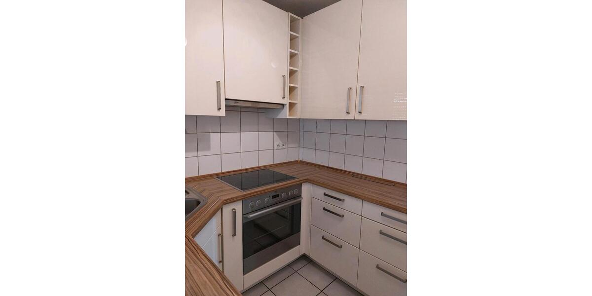 Etagenwohnung Esslingen am Neckar Pliensauvorstadt - 3 Zimmer, 57 m&sup2;, 229.000&euro; | Angebot:26907655