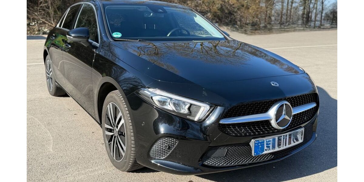 Mercedes-Benz A 250 43.200 km 21.500 &euro; Esslingen 73734