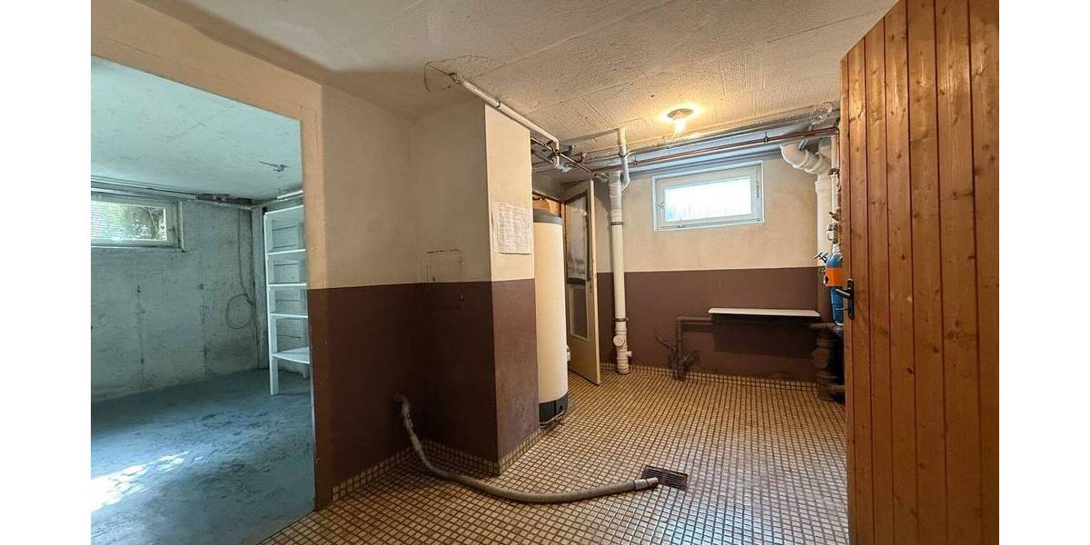 Mehrfamilienhaus, Wohnhaus Wimsheim - 8 Zimmer, 169 m&sup2;, 350.000&euro; | Angebot:25691729