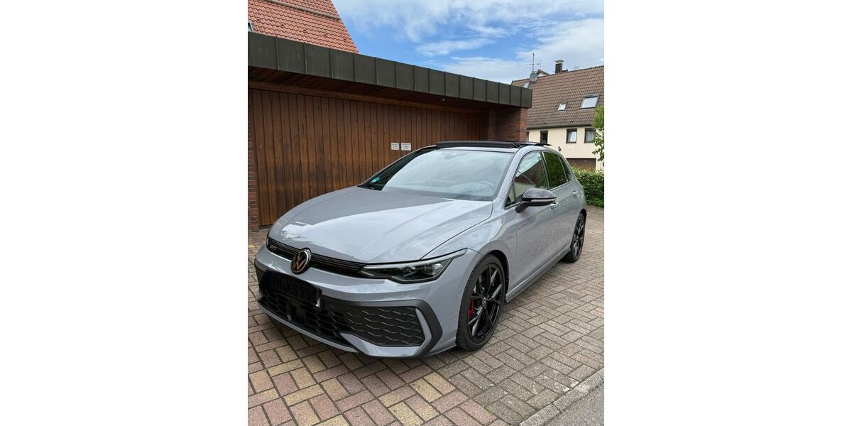 VW Golf 15.500 km 32.850 &euro; Schorndorf 73614