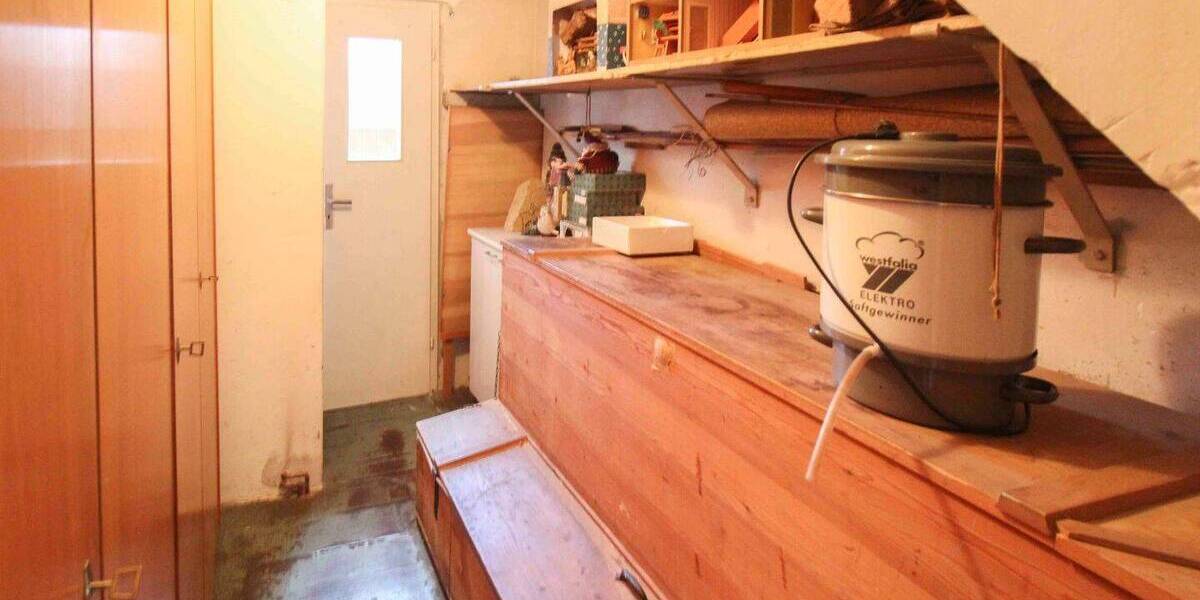 Einfamilienhaus Güglingen - 6 Zimmer, 149 m&sup2;, 299.000&euro; | Angebot:26043495