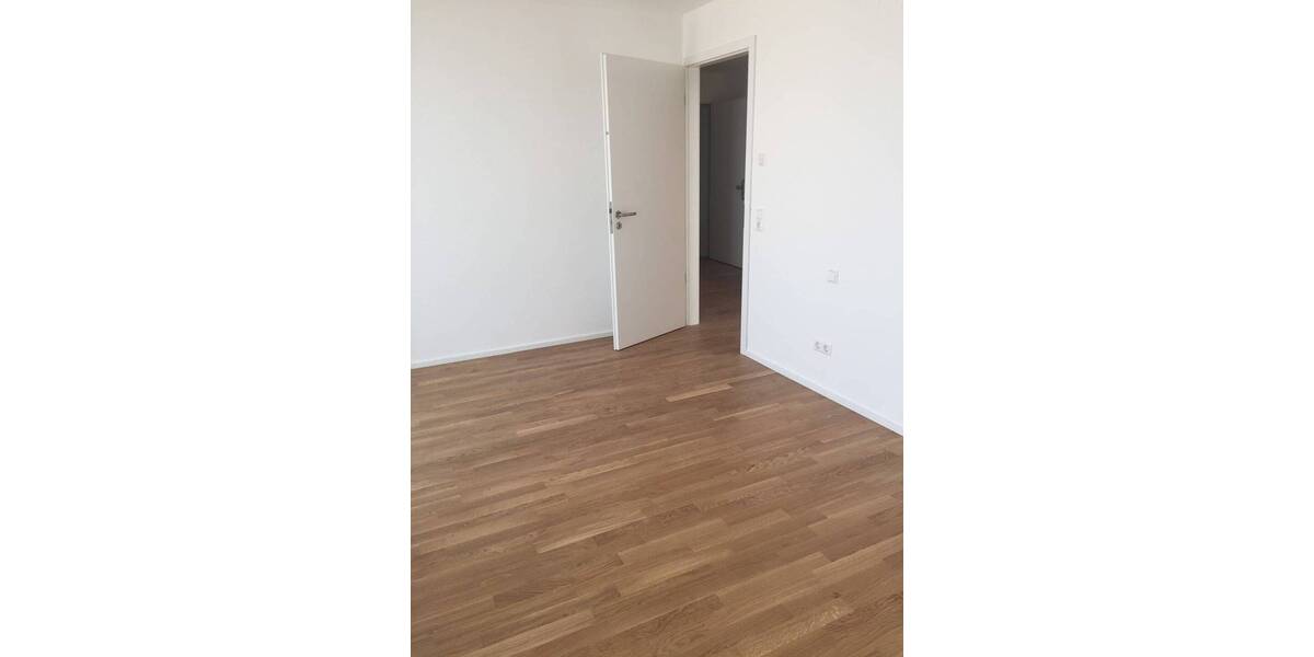 Etagenwohnung Neuhausen a.d.F. - 2 Zimmer, 64 m&sup2;, 925&euro; | Angebot:25971991