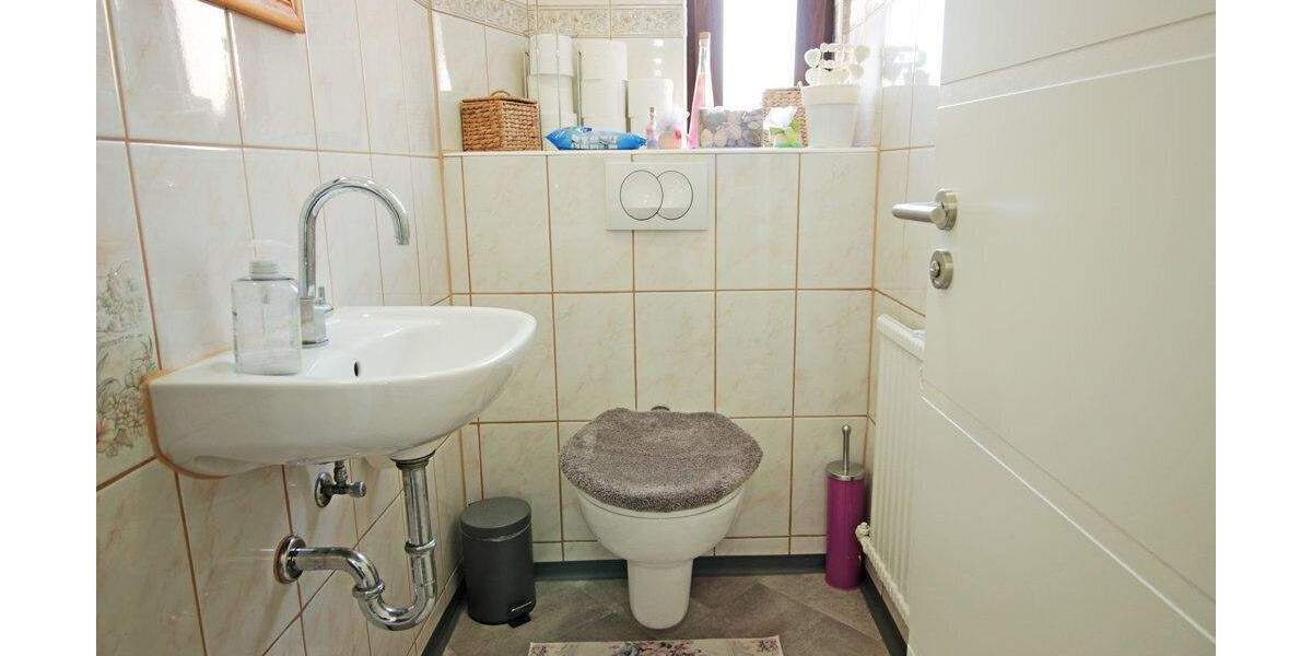 Etagenwohnung Stuttgart Zuffenhausen - 4 Zimmer, 99 m&sup2;, 350.000&euro; | Angebot:25732383