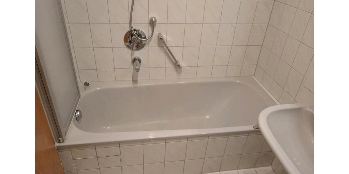 Erdgeschoßwohnung Stuttgart Sillenbuch - 3.5 Zimmer, 75 m&sup2;, 1.050&euro; | Angebot:27574934