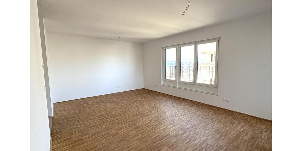 Dachgeschoßwohnung Leonberg - 3 Zimmer, 79 m&sup2;, 1.649&euro; | Angebot:23714097