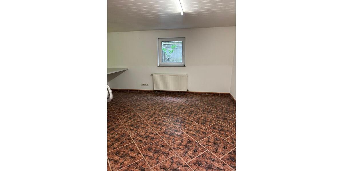 Doppelhaushälfte Bönnigheim - 4 Zimmer, 116 m&sup2;, 1.500&euro; | Angebot:25894769