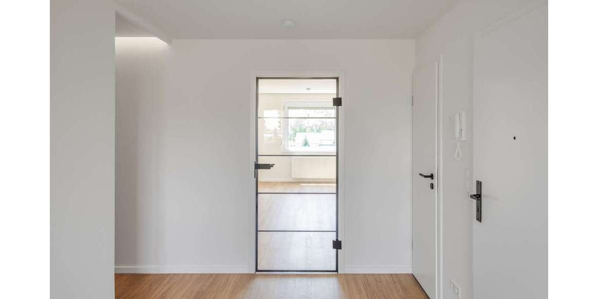Hochwertig modernisierte Wohnung in ruhiger Lage - ideal für Eigennutz oder Kapitalanlage - 2.5 Markgröningen | Angebot:26971487