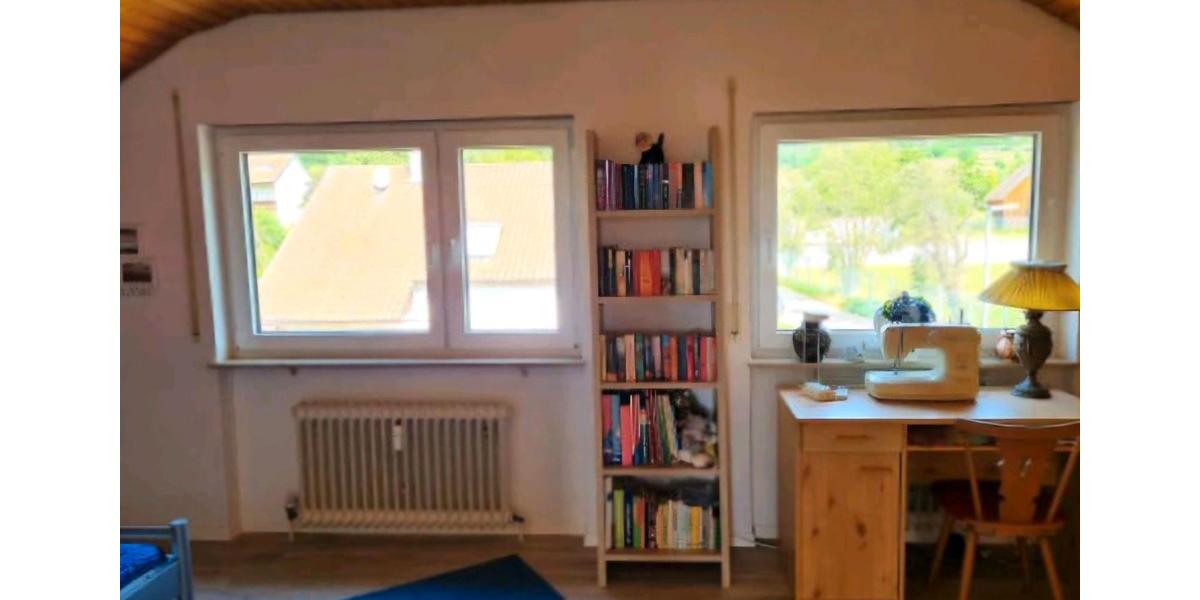 Etagenwohnung Sachsenheim - 5.5 Zimmer, 147 m&sup2;, 1.390&euro; | Angebot:27570568