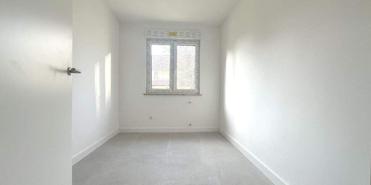 Etagenwohnung Remseck Hochdorf - 4 Zimmer, 100 m&sup2;, 397.000&euro; | Angebot:25801799