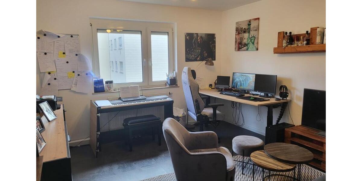 Etagenwohnung Ludwigsburg - 3 Zimmer, 73 m&sup2;, 1.150&euro; | Angebot:25804704