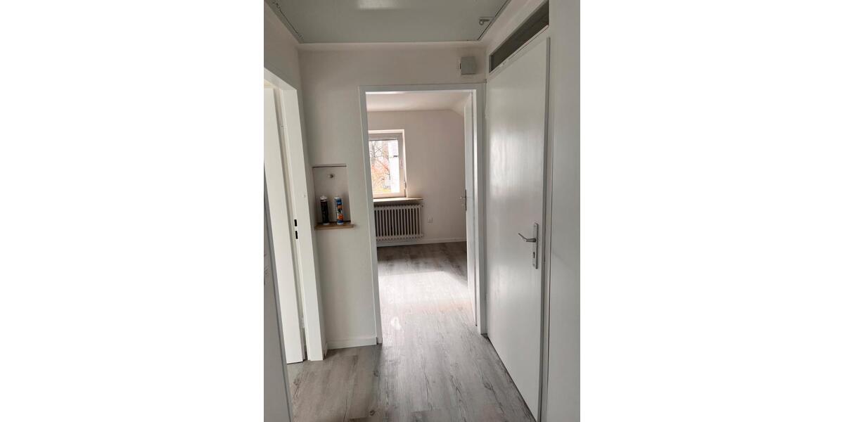Dachgeschoßwohnung Schwaikheim - 2 Zimmer, 50 m&sup2;, 197.500&euro; | Angebot:27166480