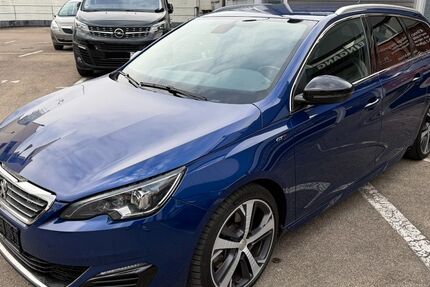 Peugeot 308 99.000 km 11.750 &euro; Münchingen 70825