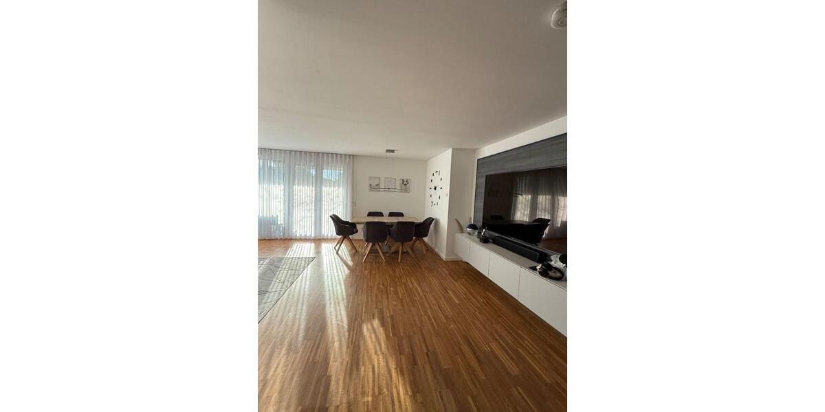 Provisionsfrei* Attraktive 4-Zimmer-Erdgeschosswohnung mit Terrasse - Erdgeschoßwohnung Stuttgart Stuttgart-West | Angebot:26029788