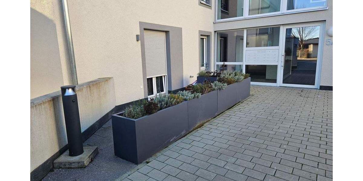 Zimmer Markgröningen - 3 Zimmer, 100 m&sup2;, 1.260&euro; | Angebot:25865448